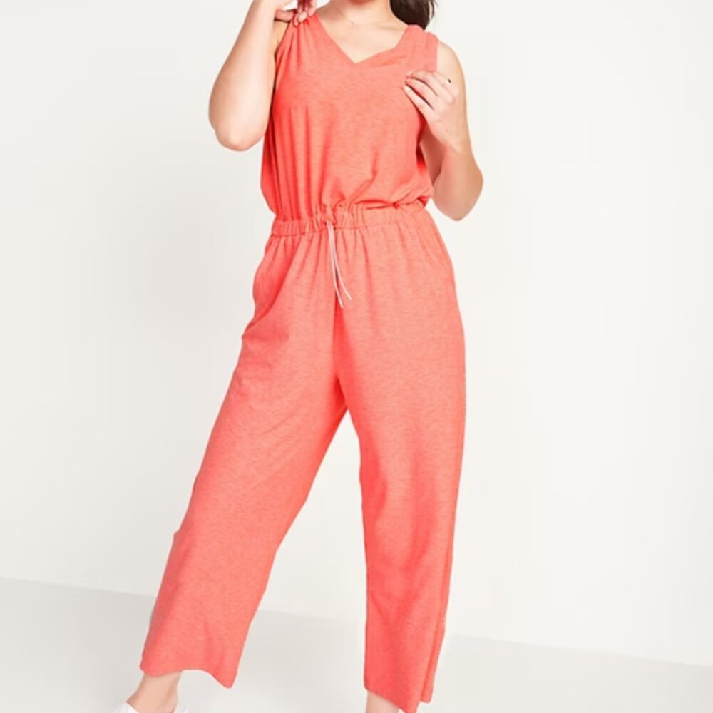 Old Navy Breathe ON V-Neck Wide-Leg Jumpsuit Celestine Size LP Large Petite